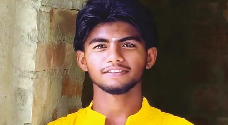 আইফোন কিনে না দেওয়ায় আত্মঘাতী মাধ্যমিক পড়ুয়া