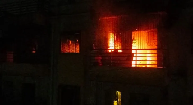 বার্নপুরের পুরানহাটে একটি আবাসনে অগ্নিকাণ্ড, চাঞ্চল্য