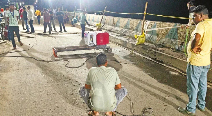 ৭২ ঘণ্টা বন্ধ থাকবে রামকৃষ্ণ সেতু, বৈঠক ডাকল প্রশাসন