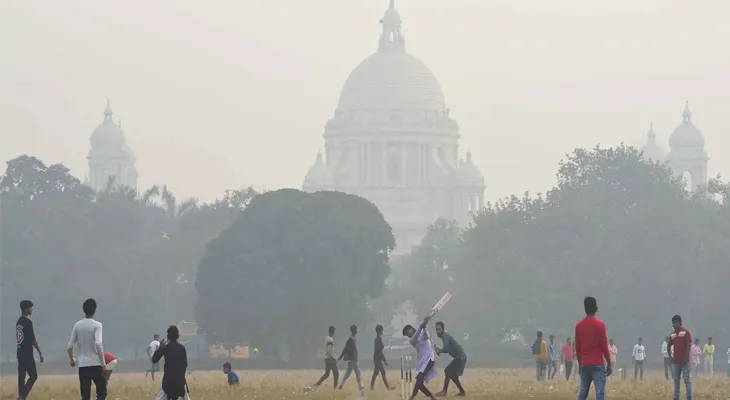 Clear sky, northerly wind entering, winter mood in the city!