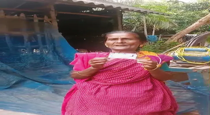 সিএএতে নাগরিকত্বের আবেদন বহু বাসিন্দার, মতুয়া কার্ড ৫০০ টাকা! কাঠগড়ায় বিজেপি
