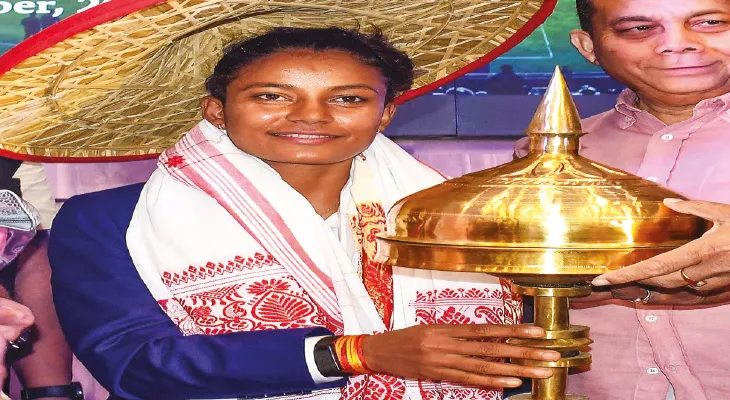 উপেক্ষিত বিশ্বজয়ী উমা, ক্ষমা চাইলেন অসমের তথ্যমন্ত্রী