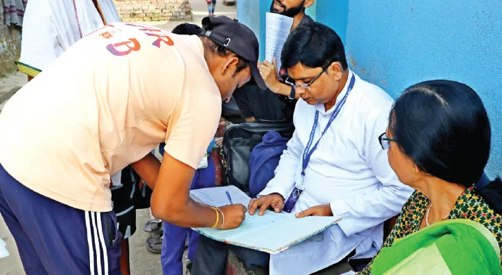 তলে তলে এনআরসির প্রস্তুতি নয় তো?