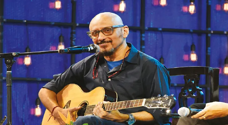 গানে গল্পে শান্তনু