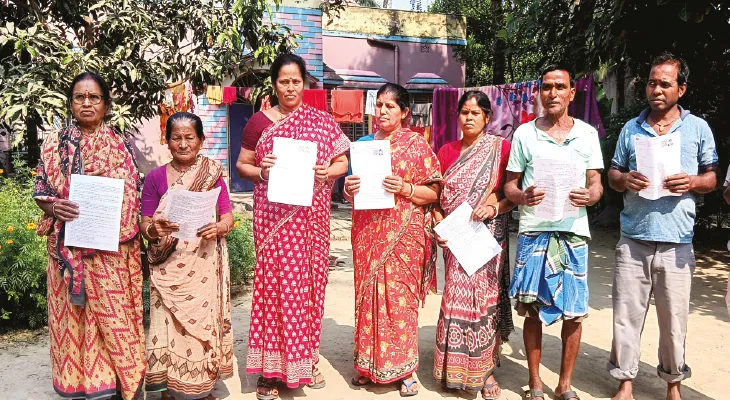 ওয়েবসাইটে অমিল ২০০২ সালের তালিকা, দুশ্চিন্তায় পূর্বস্থলীর বেলগাছির ২৪৯ নম্বর বুথের বাসিন্দারা