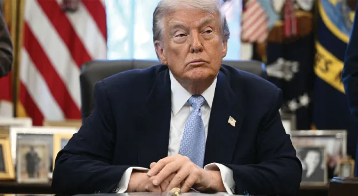 अमेरिका में एंट्री बैन! ट्रंप ने 20 और देशों पर लगाई पाबंदी, देखें पूरी लिस्ट