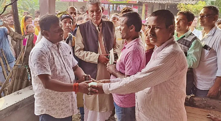 পাথরপ্রতিমায় একের পর এক অগ্নিকাণ্ড  অভিযুক্ত গ্রেফতার হলেও আতঙ্কে গ্রামবাসী