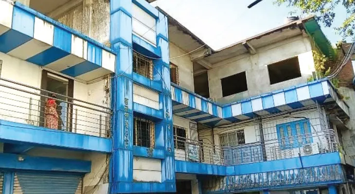 বাম আমলে বেলাগাম নিয়োগ, মিলছে না নথি, সমস্যা মেটাতে নাজেহাল জলপাইগুড়ি পুরসভা