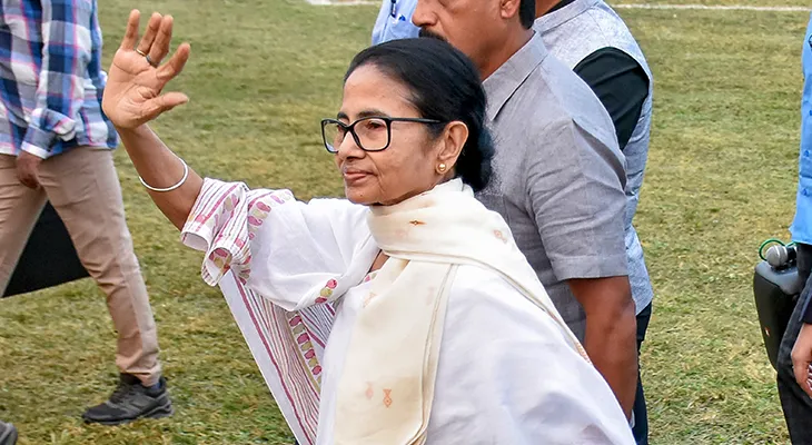 গুজরাতের ছবি বাংলার বলে চালায় :মুখ্যমন্ত্রী