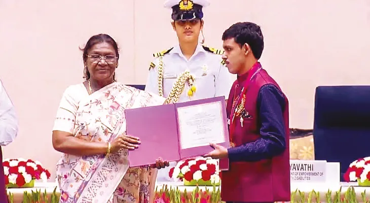 চক্ষুষ্মানদের দাবা শেখান দৃষ্টিহীন যুধাজিৎ, পেলেন রাষ্ট্রপতি পুরস্কার