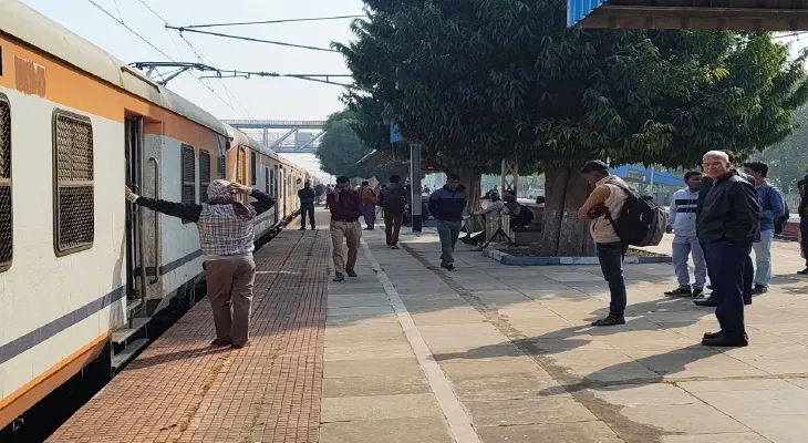 রক্ষণাবেক্ষণের কাজ, বর্ধমান-আসানসোল লাইনে ট্রেন বাতিল