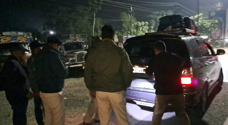 মুখ্যমন্ত্রীর নির্দেশের পরই জলপাইগুড়িতে সক্রিয় পুলিশ, শুরু নাকা চেকিং