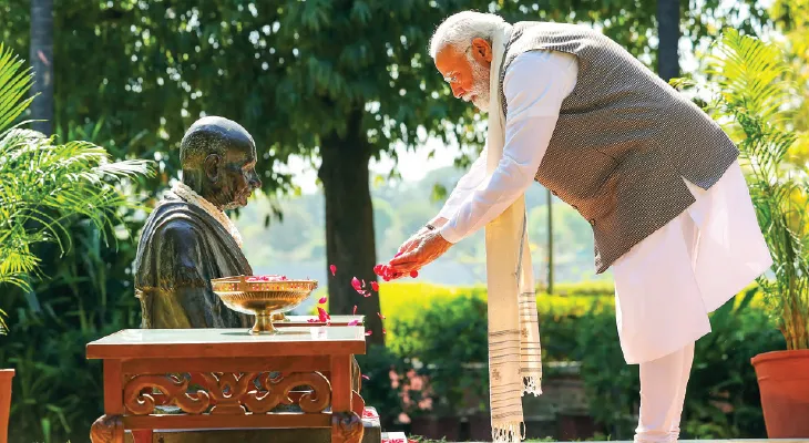 পূজ্য বাপু নারেগা বিল নিয়ে দুশ্চিন্তায় মোদি