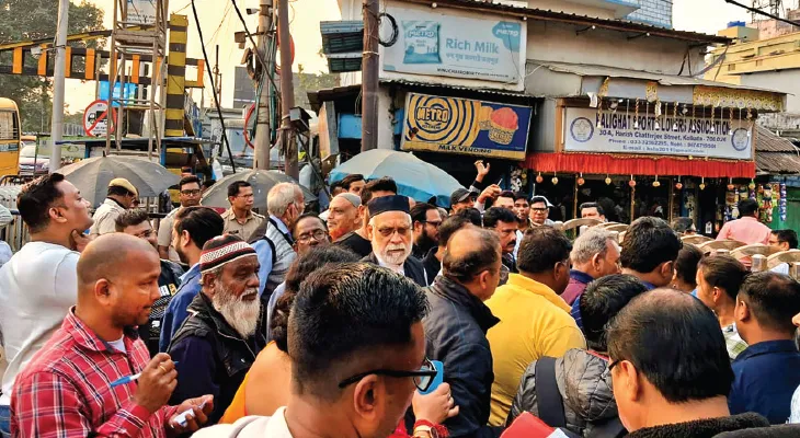 ভবানীপুর: ভোটারের নাম কেন বাদ পড়েছে, খুঁটিয়ে পরীক্ষা করুন, বুথ লেভেল এজেন্টদের নির্দেশ মমতার