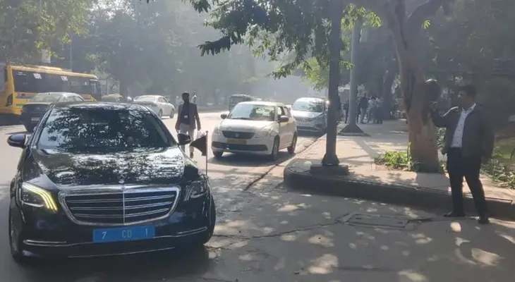 ঢাকায় ভিসা কেন্দ্র বন্ধ করল ভারত, দিল্লিতে তলব বাংলাদেশি দূতকে