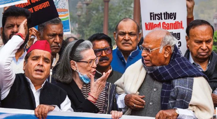 ‘জি রাম জি’ পাশ করিয়েই অধিবেশন মুলতুবি, মহাত্মার নাম বাদে হইচই, বিলের কপি ছিঁড়ে তুমুল বিক্ষোভ বিরোধীদের