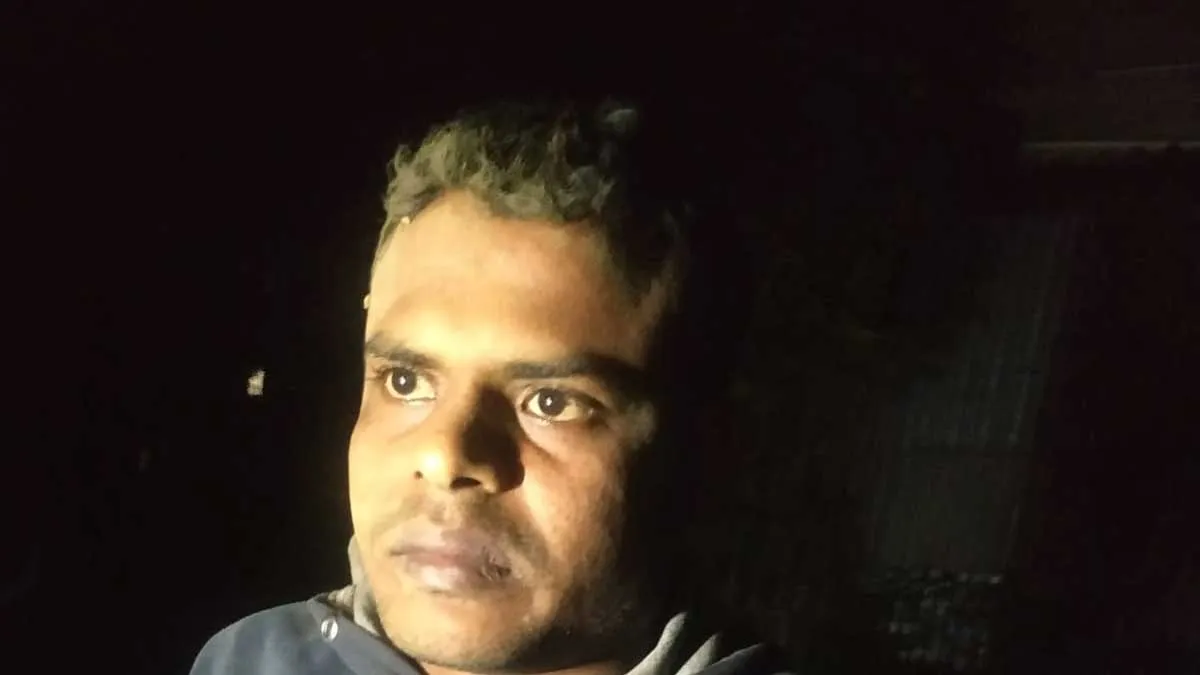 মালদহের হবিবপুর সীমান্ত থেকে বাংলাদেশি সন্দেহে আটক যুবক