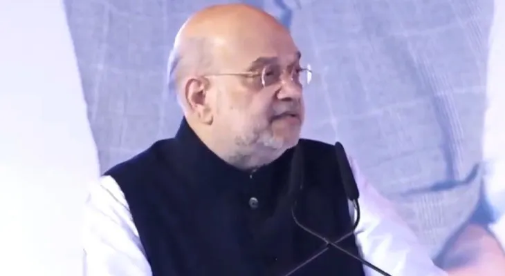 মোমো দোকানের মালিককে গ্রেফতার করা হয়নি কেন, প্রশ্ন অমিত শাহের