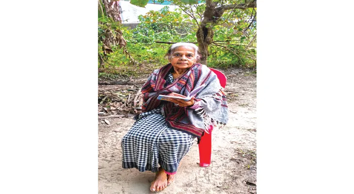 বসন্ত চৌধুরী-চিন্ময় রায়ের নায়িকা, যাত্রাশিল্পী মল্লিকার মাস চলে অনুদানের ২ হাজার টাকায়