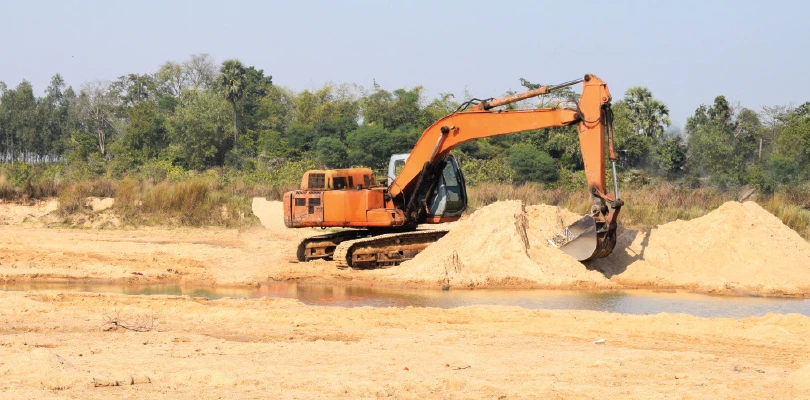বাঁকুড়ায় ট্রাক্টর পিছু বালির দর বেঁধে দিল ১২০০ টাকা, প্রশাসন, খাদান মালিক ও বিধায়কদের আলোচনায় সিদ্ধান্ত