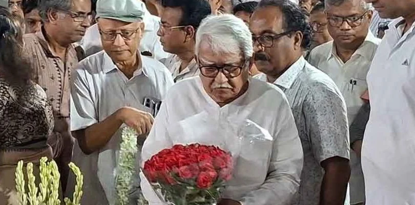 নন্দনে অনীক দত্তকে শেষ শ্রদ্ধা বিমান বসুর
