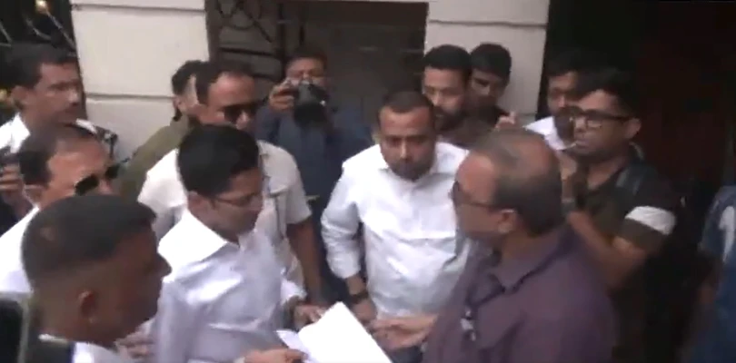 ক্ষমতা থাকলে গ্রেপ্তার করে নিয়ে যাক: অভিষেক