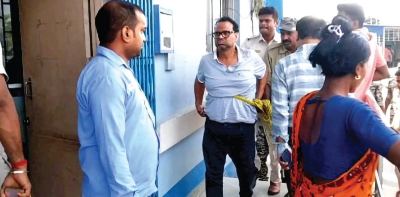 কালনার প্রাক্তন বিধায়ক দেবপ্রসাদ বাগ গ্রেপ্তার, টিভি সারানোর মিস্ত্রি থেকে অট্টালিকার মালিক