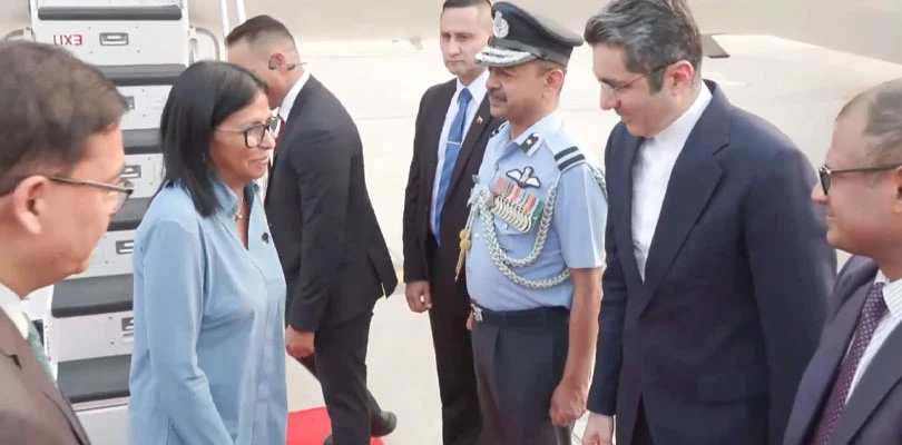 নয়াদিল্লিতে এলেন ভেনেজুয়েলার ভারপ্রাপ্ত প্রেসিডেন্ট ডেলসি রড্রিগেজ