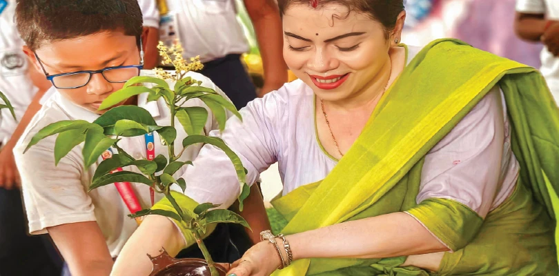 বিশ্ব পরিবেশ দিবস পালন মর্নিংস্টার স্কুলে, ‘সেভ গ্রিন, সেভ আর্থ’ নাটক পরিবেশিত