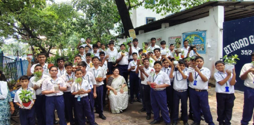 পরিবেশ দিবসে রাজ্যজুড়ে একাধিক অনুষ্ঠান, বৃক্ষরোপণ কেন্দ্র ও রাজ্যের একাধিক মন্ত্রীর