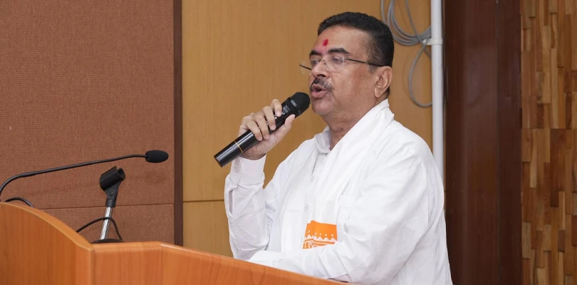 ৭ ডিসেম্বরের মধ্যে রাজ্য নির্বাচন কমিশন আইন মেনে কলকাতা পুরসভার নতুন পুর বোর্ডের হাতে ক্ষমতা তুলে দেবে: শুভেন্দু