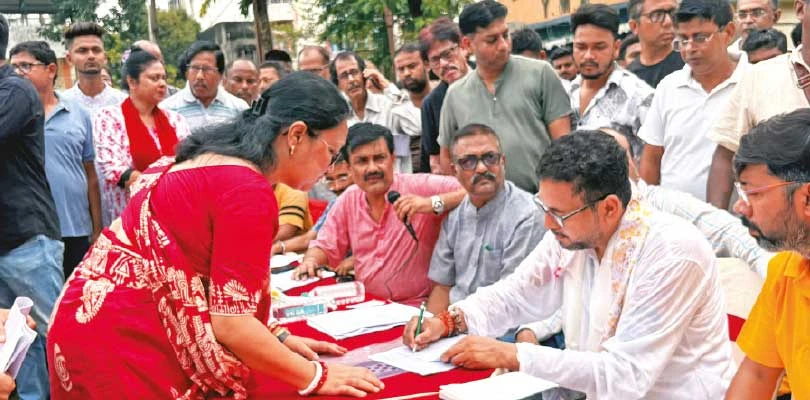 বিজেপি কাউন্সিলারের বিরুদ্ধে মন্ত্রীকে নালিশ , জমি দখল-দাদাগিরি নিয়ে সরব শিলিগুড়িবাসী