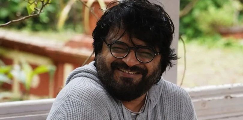 বলিউড ছাড়ার ইঙ্গিত