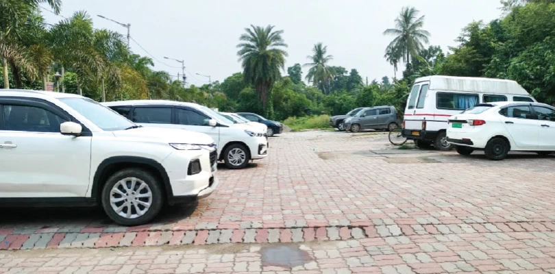 ডবল ব্যারেল চ্যানেলের উপর গড়ে  উঠেছে বেআইনি নির্মাণ-পার্কিং লট, কড়া বার্তা মন্ত্রীর  হাওড়ায় নিকাশি ব্যবস্থাকে বাঁচানোর দাবি বাসিন্দাদের