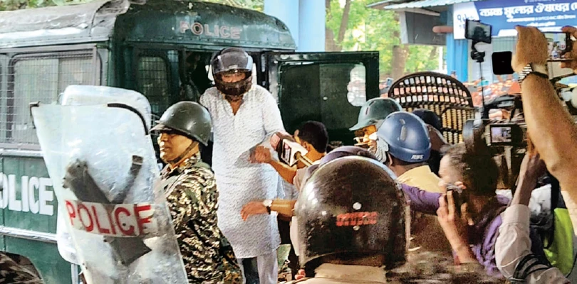 বাবার জন্মদিনের নামেও কোটি টাকার তোলা! অভিযুক্ত উদয়ন