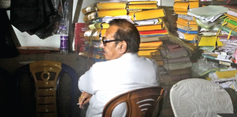মেসিকাণ্ডে হাজিরা এড়ানোর ‘হ্যাটট্রিক’! অবশেষে বিধাননগর দক্ষিণ থানায় অরূপ