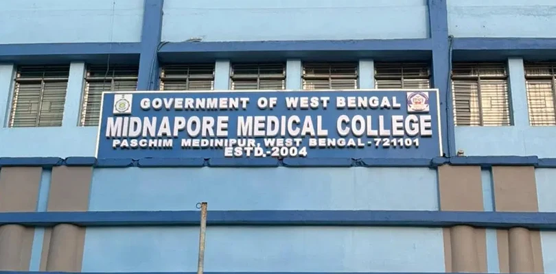 স্যালাইন কাণ্ড: সাসপেনশন উঠল মেদিনীপুর মেডিক্যালের ৩ চিকিৎসকের