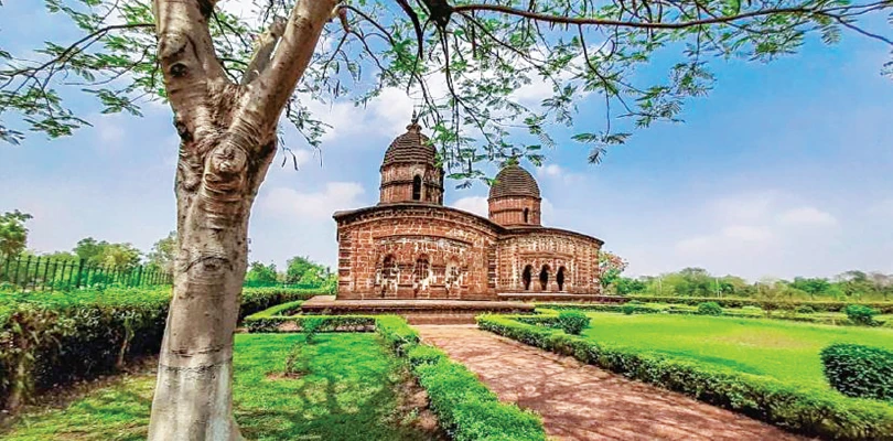 মেয়ে-জামাইকে উপহার দিন উইকএন্ড ট্রিপ