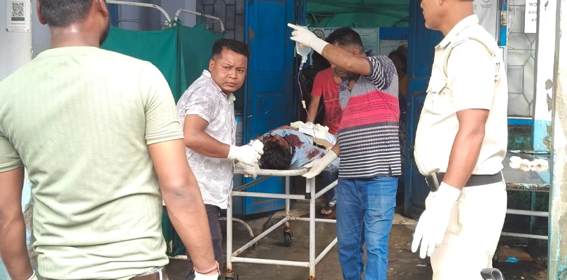 ময়নাগুড়ি রোড এলাকায় বাস ও ট্রাক দুর্ঘটনা, মৃত্যু ১
