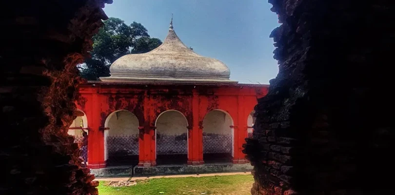 বেঙ্গল শক্তিপীঠ সার্কিটে নবগ্রামের কিরীটেশ্বরী