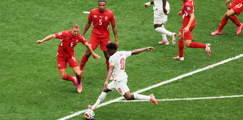 কানাডাকে হারিয়ে গ্রুপ সেরা সুইসরা
