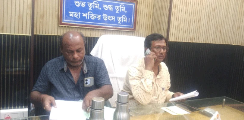 চেয়ারম্যান-ভাইস চেয়ারম্যানের ইস্তফা, ভাঙল চুঁচুড়ার পুরবোর্ড, শ্রীরামপুর ও রিষড়া পুরসভাকে কড়া হুঁশিয়ারি মন্ত্রীর