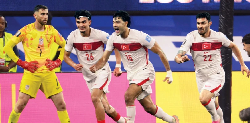 পিছিয়ে পড়েও তিন পয়েন্ট পেল তুরস্ক