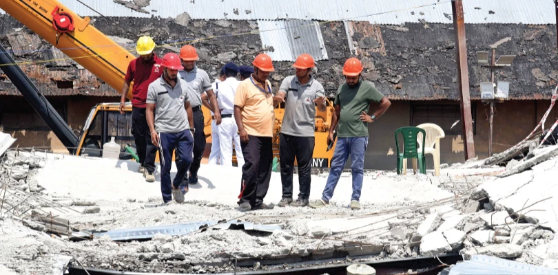 তারাতলার গোডাউন বিপর্যয়ে একই পরিবারের ৩ জনের মৃত্যু, ছেলেদের দেহ নিয়ে আজ বিহারের পথে বৃদ্ধ বাবা