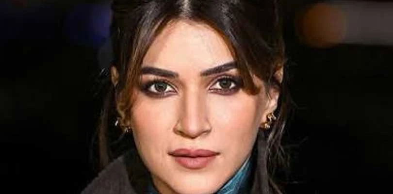 বিচ্ছেদের পথে কৃতী