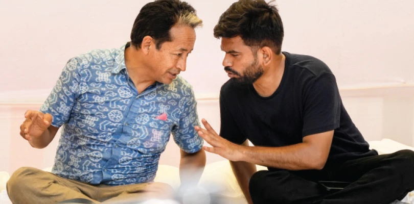 যন্তরমন্তরে অনশন শুরু সোনাম ওয়াংচুকের