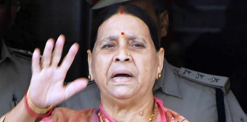 অবশেষে বাংলো ছাড়ছেন রাবড়ি দেবী, নতুন ঠিকানা ৩৯ হার্ডিঞ্জ রোড