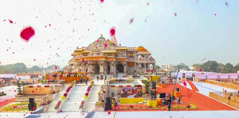 টাকা উধাও! স্টেট ব্যাংকের সতর্কতায় কান দেয়নি ট্রাস্ট, রামমন্দিরে ‘তছরুপে’ জড়িত রাঘব বোয়াল?