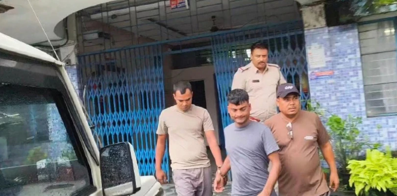 সেভক রোডে জুয়েলারি দোকানে লুটের চেষ্টায় ধৃত ২, যোগ মতিহারি গ্যাংয়ের