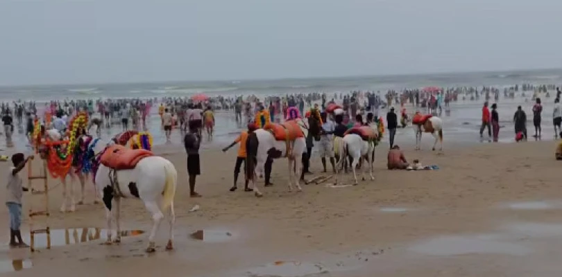 দীঘায় পর্যটকদের উদ্ধারে এবার অত্যাধুনিক সরঞ্জাম, নুলিয়াদের ভাতা বাড়ানোর সিদ্ধান্ত